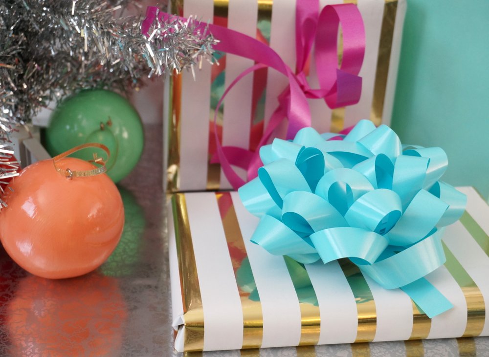 Let the gifts double as a centerpiece