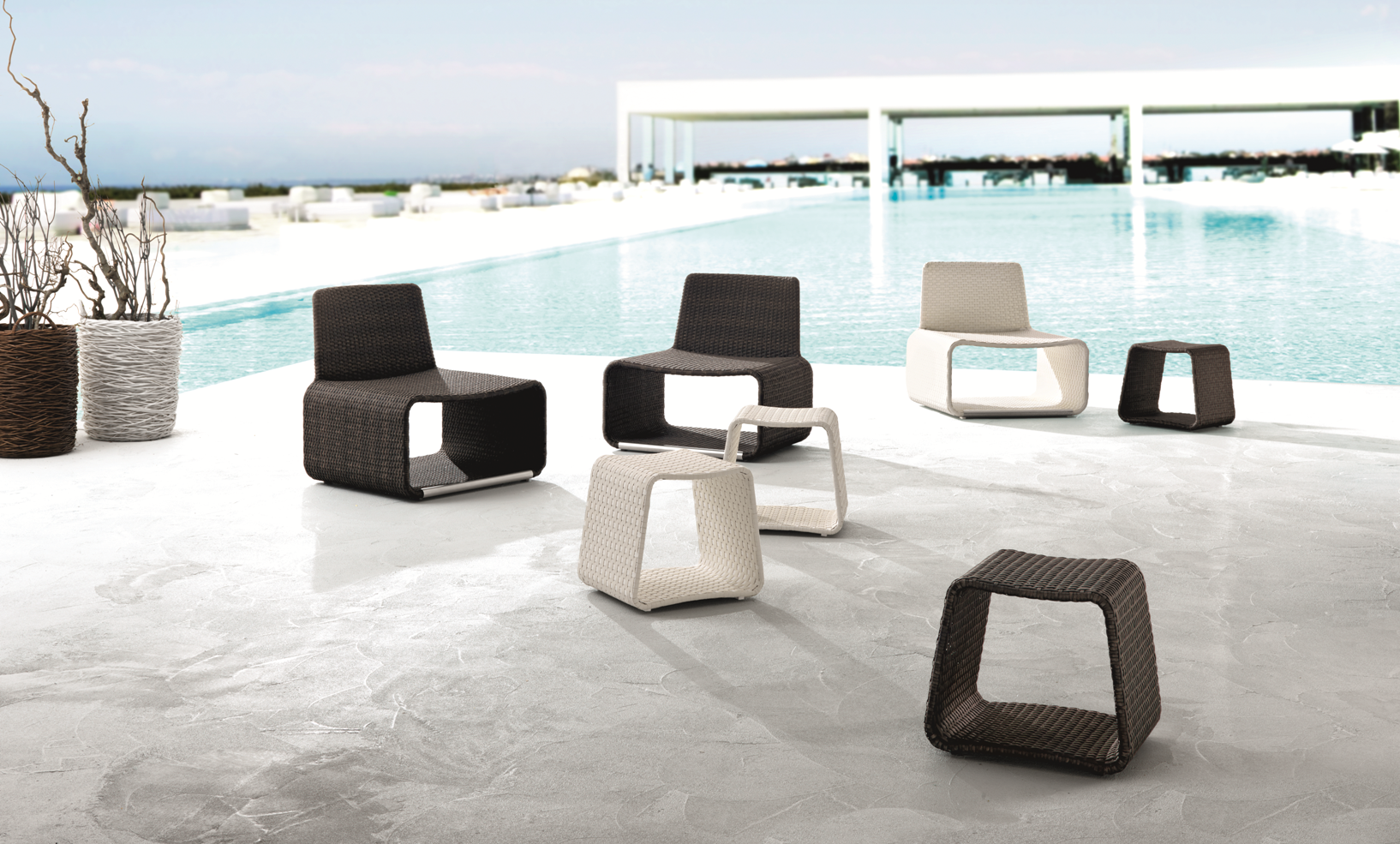 Outdoor chairs and side tables in black and white
