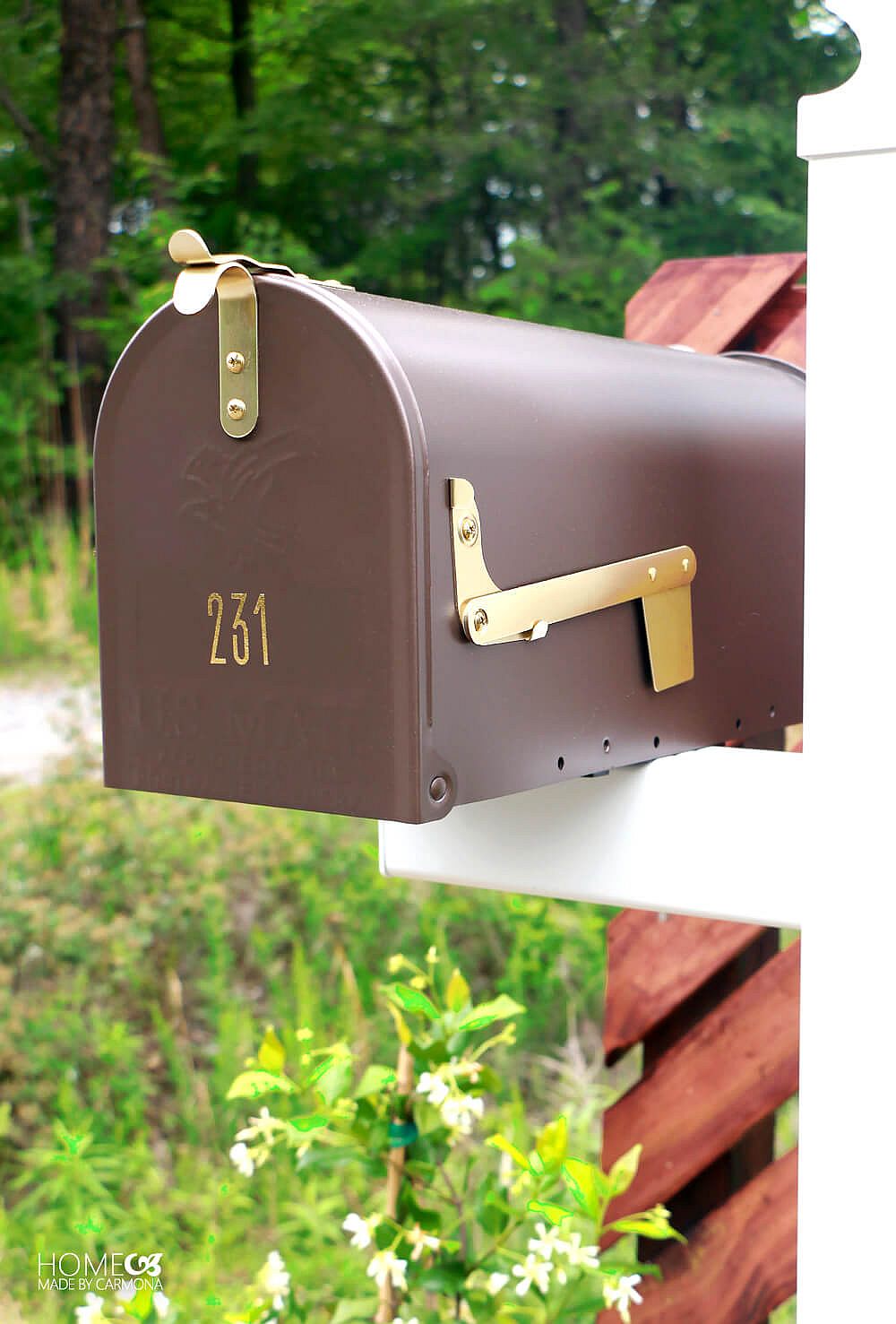 Personal stylized DIY mailbox idea