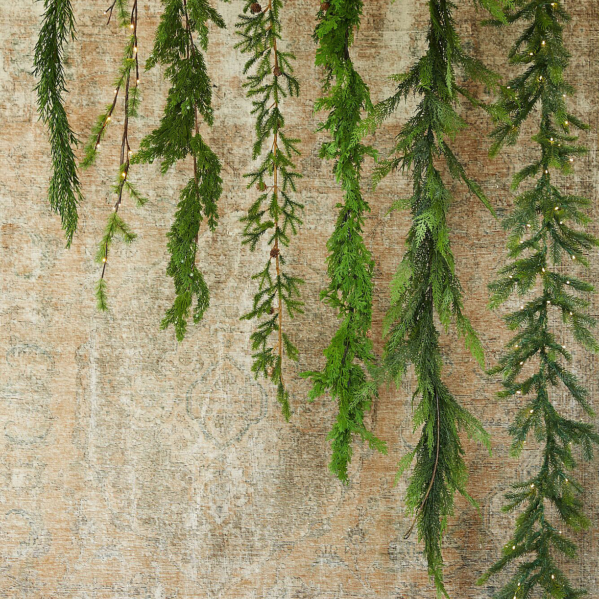 Series of garlands from Terrain