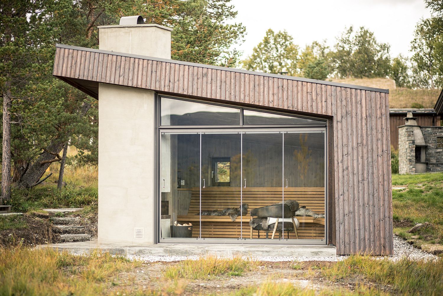 Sliding-glass-doors-for-the-cabin-in-Norway