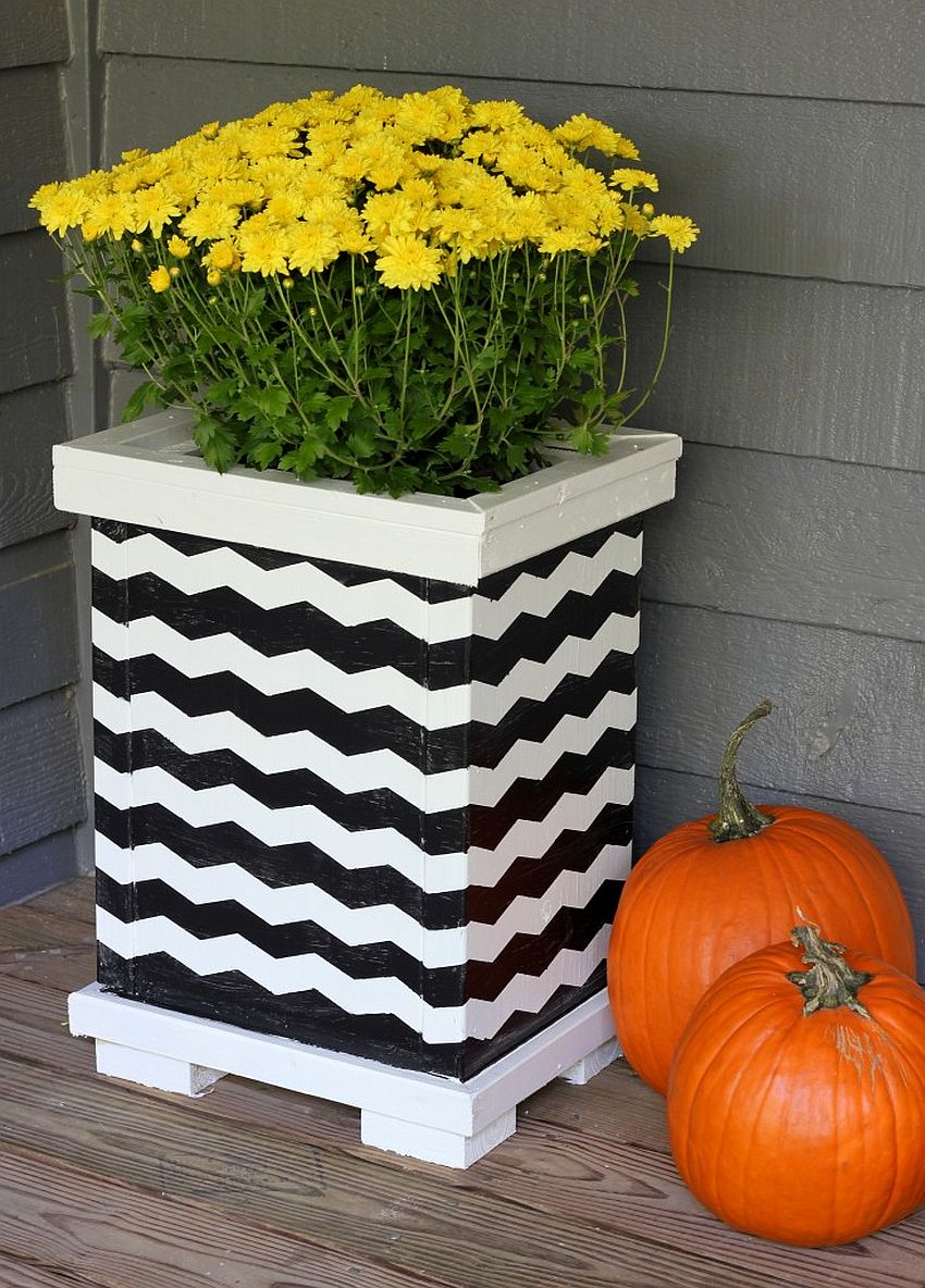 Building a DIY chevron pattern wooden planter