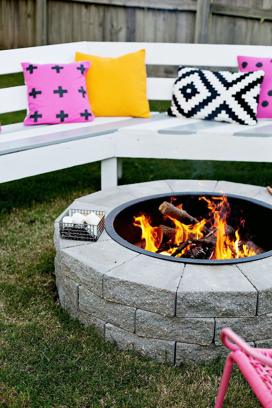 10 DIY Fire Pits That Are Affordable And Relatively Easy To Build