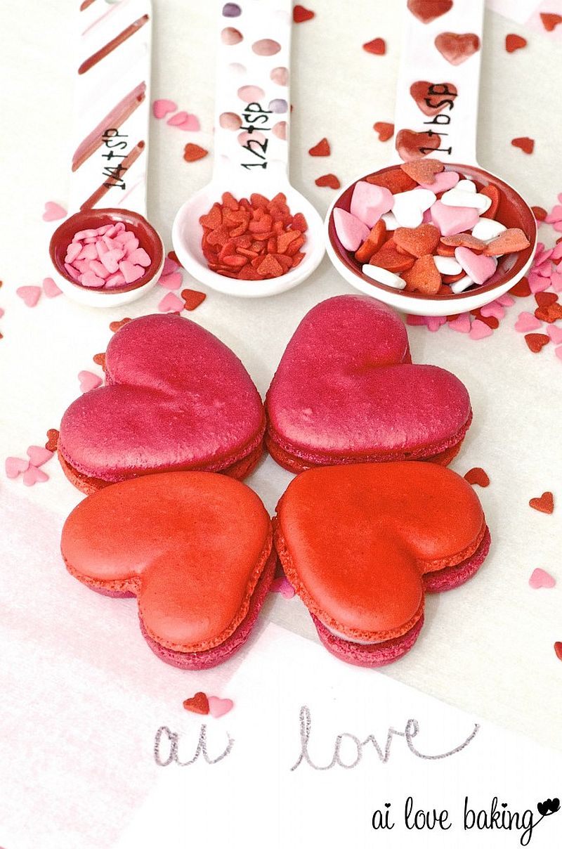 Delicious-heart-shaped-macarons-to-celebrate-Valentines-Day