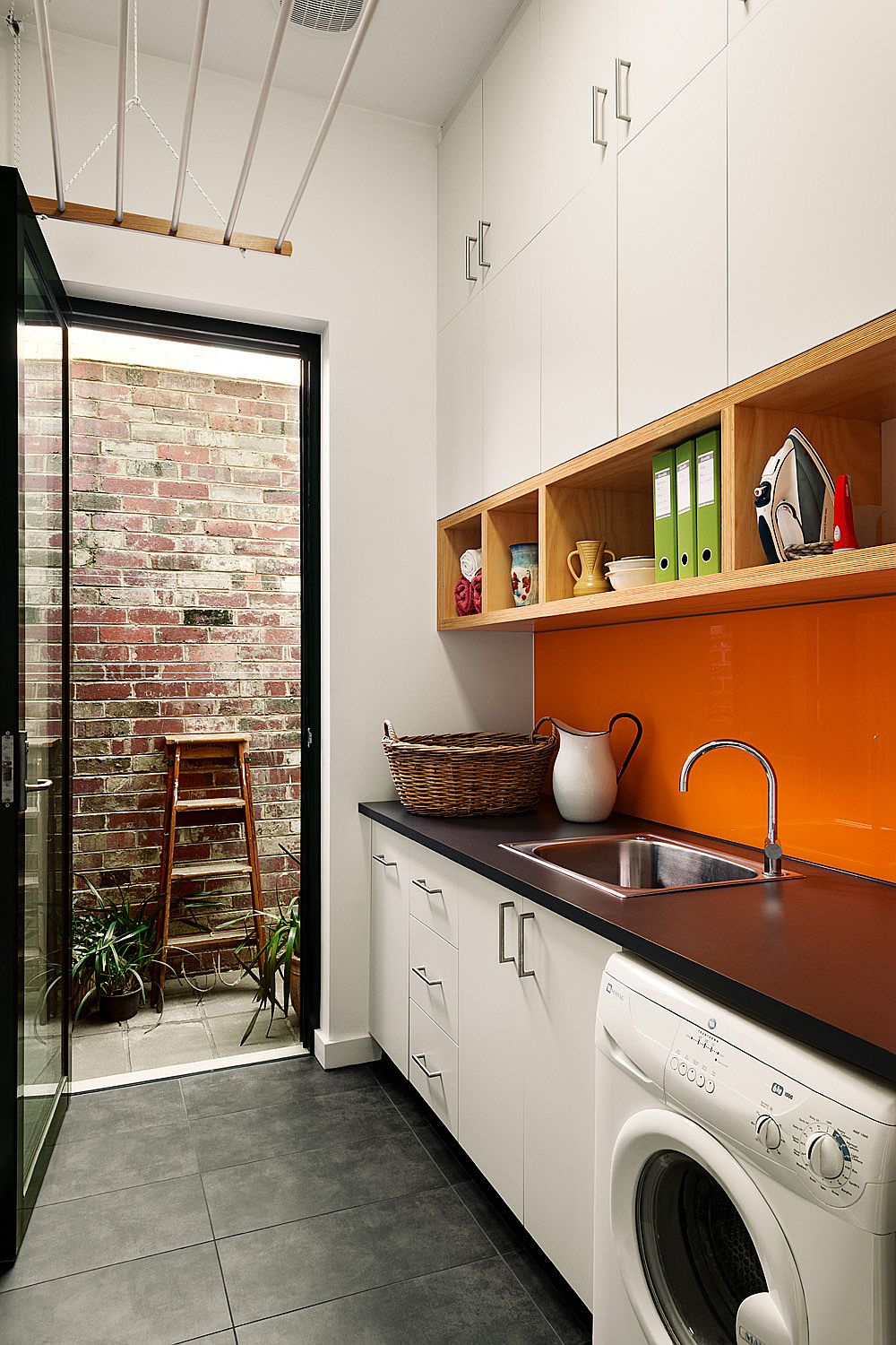 Laundry and storage area connected to the rear yard