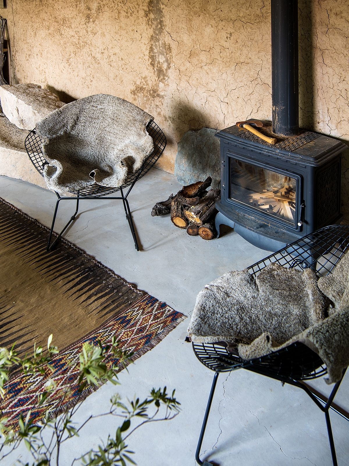 Cozy and small fireplace in the living room