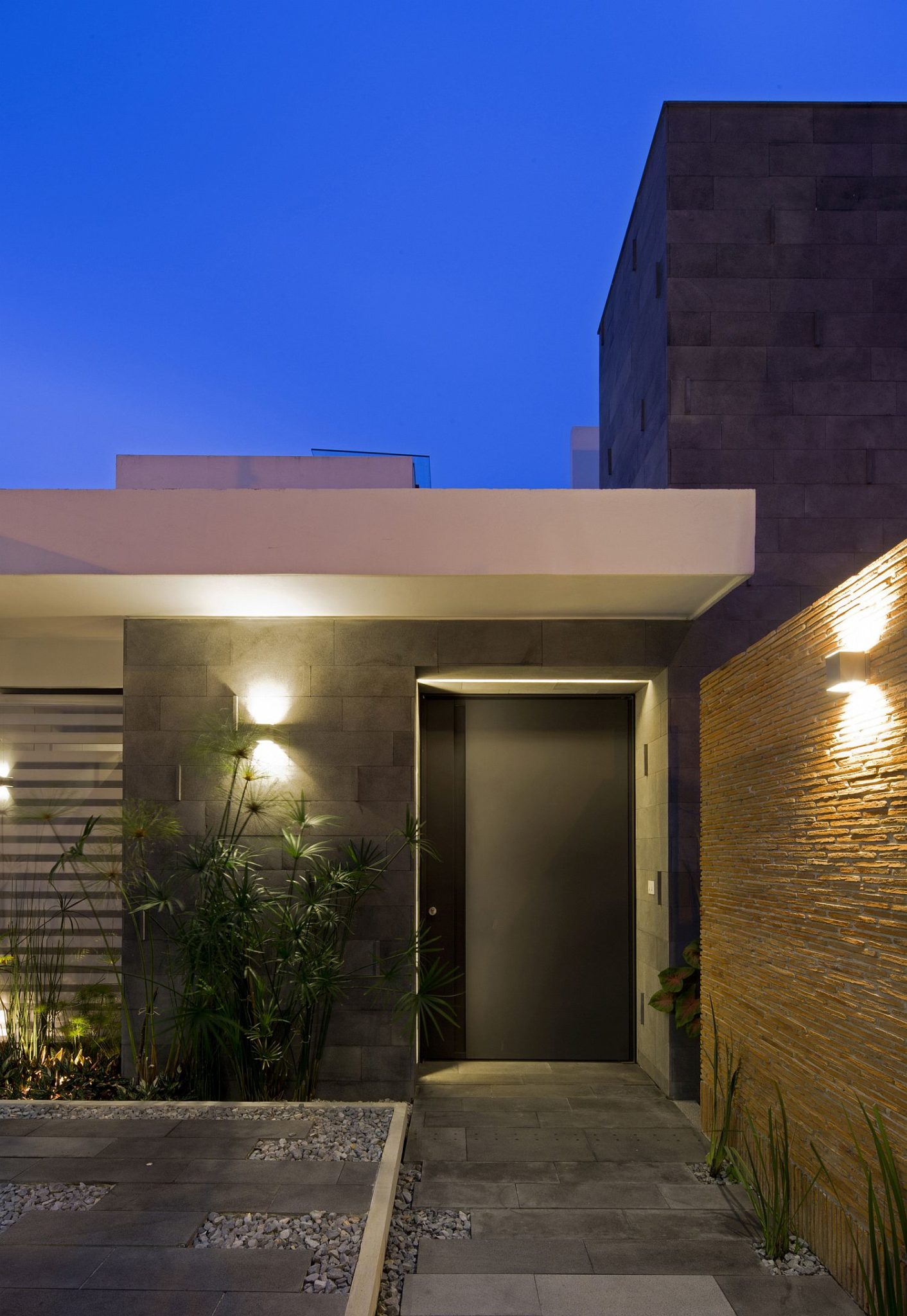 Gorgeously illuminated space outside the contemporary Mexican home