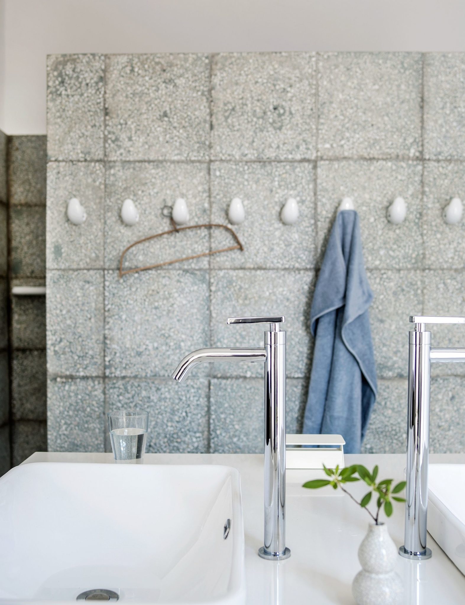 Modern rustic bathroom in white