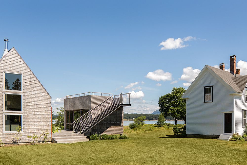 Old New England Farm Outbuilding Replaced with a Nifty Modern Masterpiece