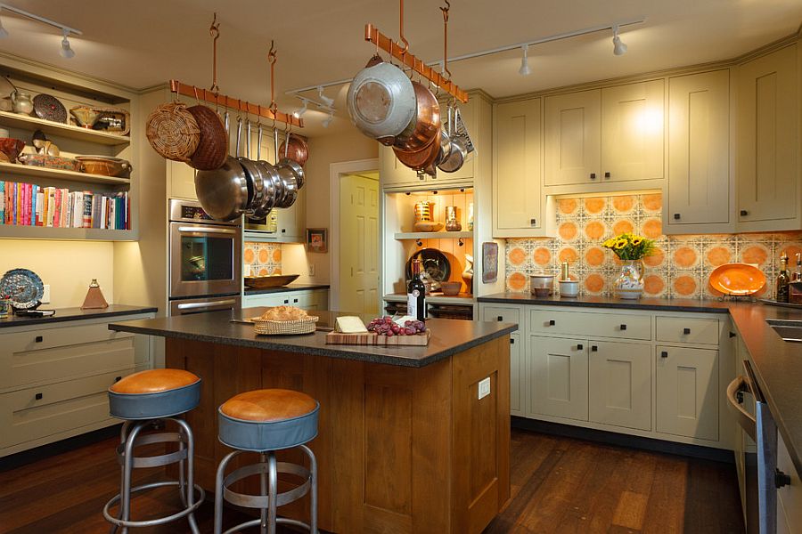 Backsplash tiles with orange and pattern for the traditional and farmhouse kitchens