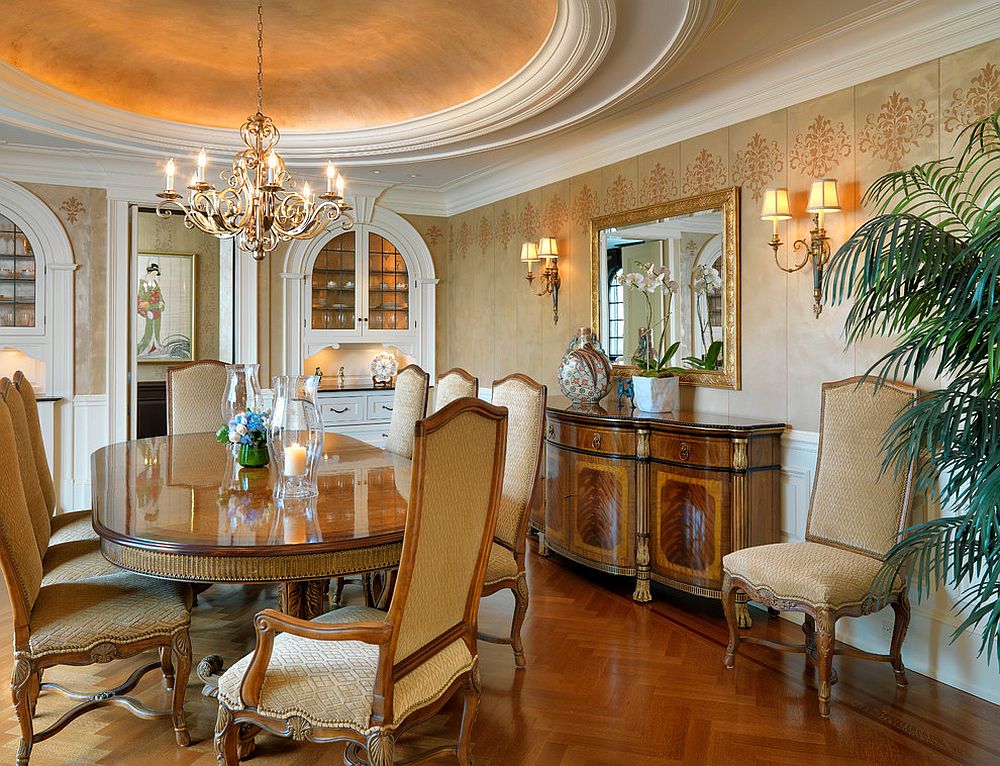Lighting-and-hints-of-yellow-can-give-the-traditional-dining-room-a-golden-glow