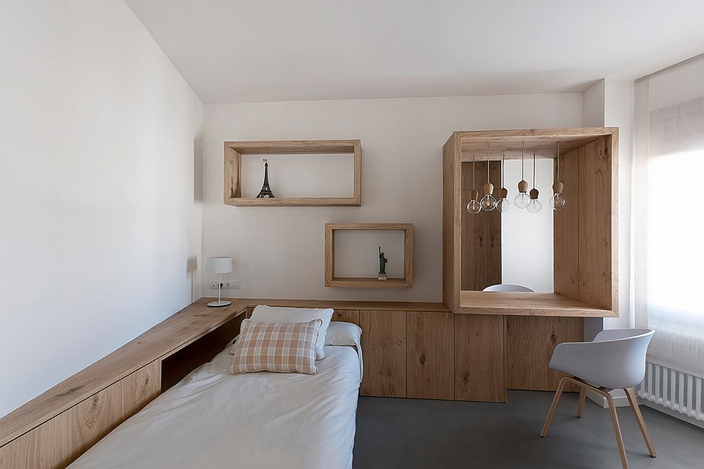 Scandinavian-style-contemporary-kids-bedroom-exudes-minimalism