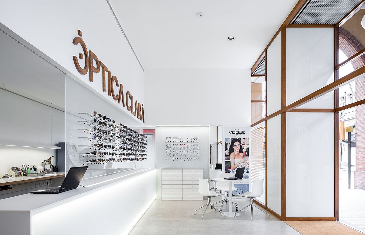 Sophisticated and smart design of modern optical store in Spain