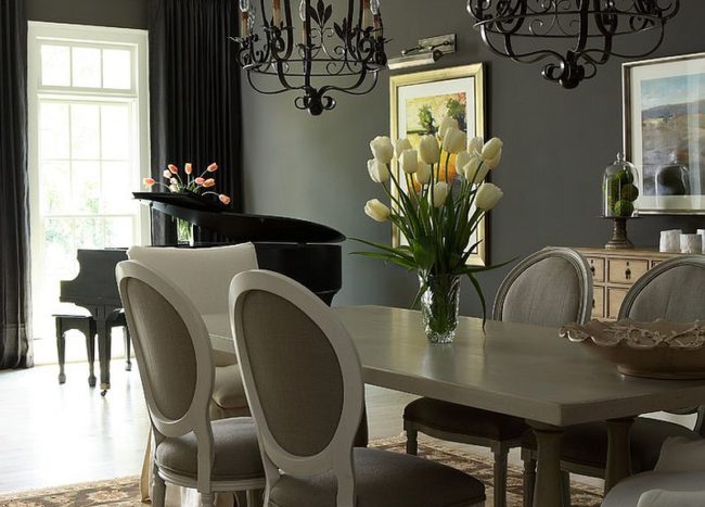 Dramatic Lighting: Black Chandeliers that Dazzle and Wow