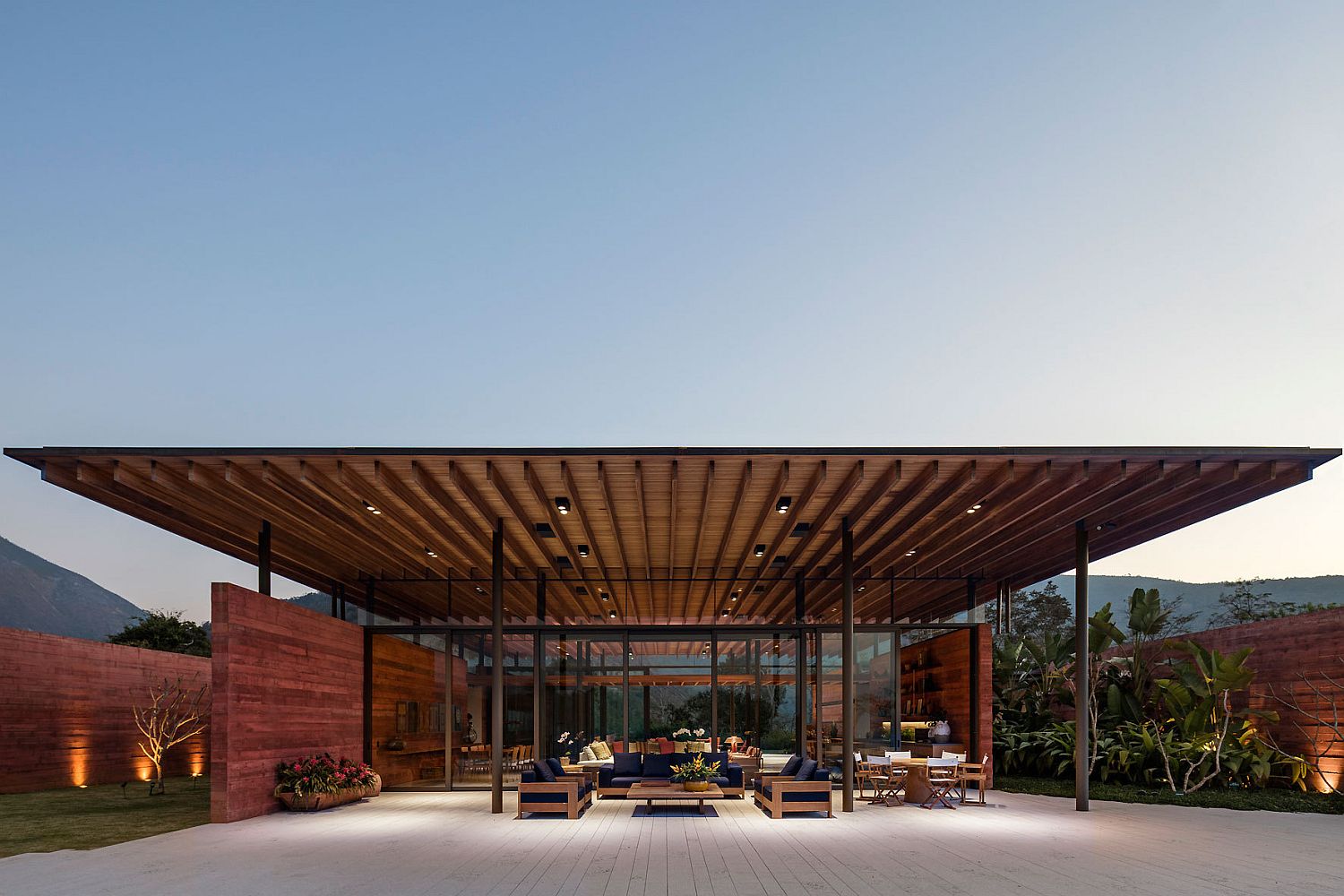 Casa Terra in Brazil created from intersecting planes and walls