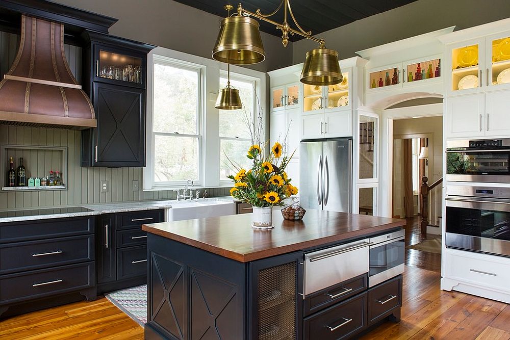 Modern-farmhouse-kitchen-with-black-wooden-cabinets-island-and-glittering-lighting-fixtures