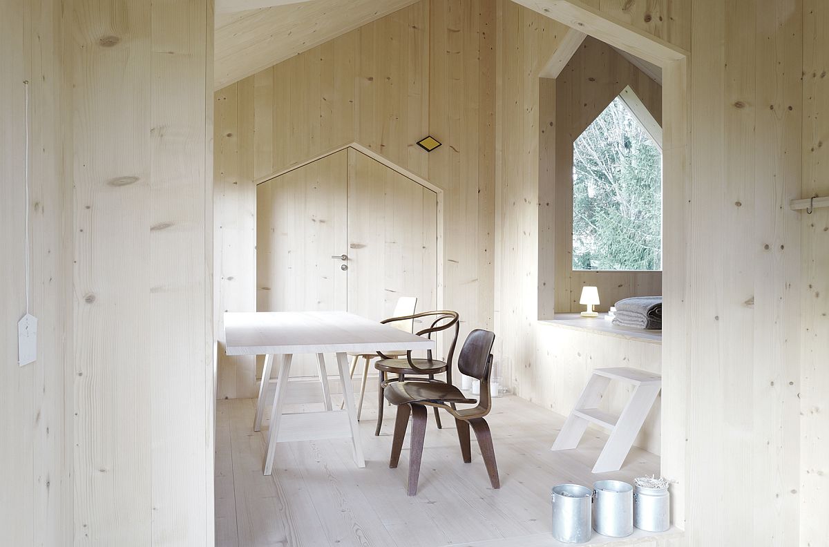 Polished Fir boards from the Jura forests create a relaxing interior