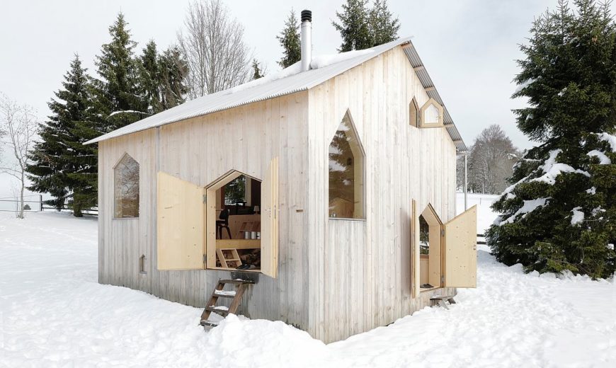 Reconstruction of a Chalet: Playful, Energy-Efficient and Minimal Residence in Wood