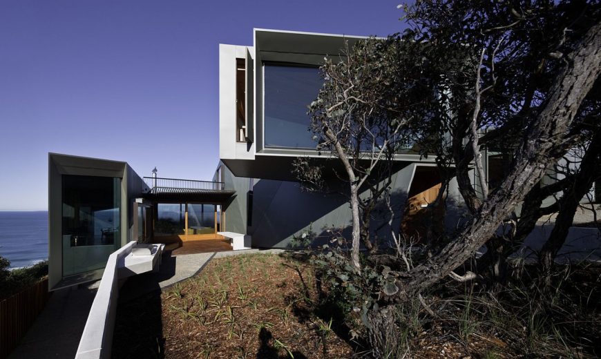 Framing it Just Right: Enchanting Beach House on the Great Ocean Road