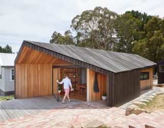 Limerick House: Rural Victorian Home Gets a Timber Modern Extension