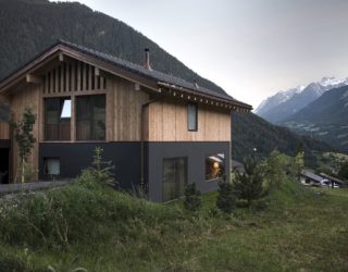 Stunning View of Swiss Mountains and Valleys: Cozy CRN House in Vollèges