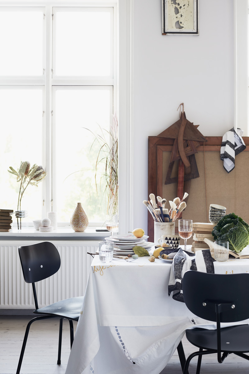Black and white tones in Zara Home's Pre-Fall collection
