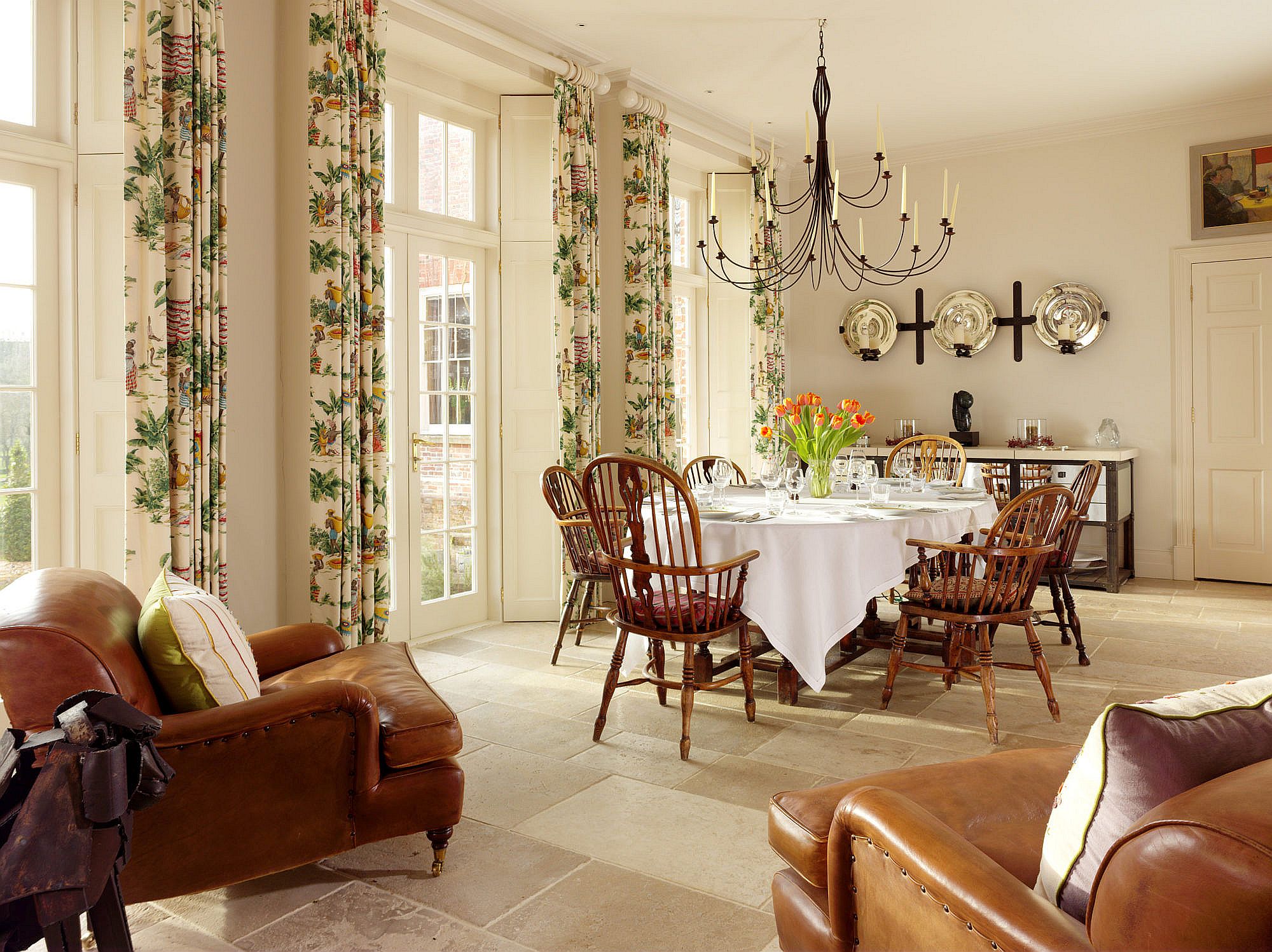 Classic English charm combined with modernity inside the Manor House