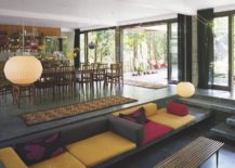 Colorful-and-open-interior-of-the-modern-Thai-home-with-a-series-of-courtyards-217x155
