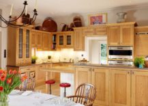 Woodsy-traditional-kitchen-filled-with-natural-light-217x155