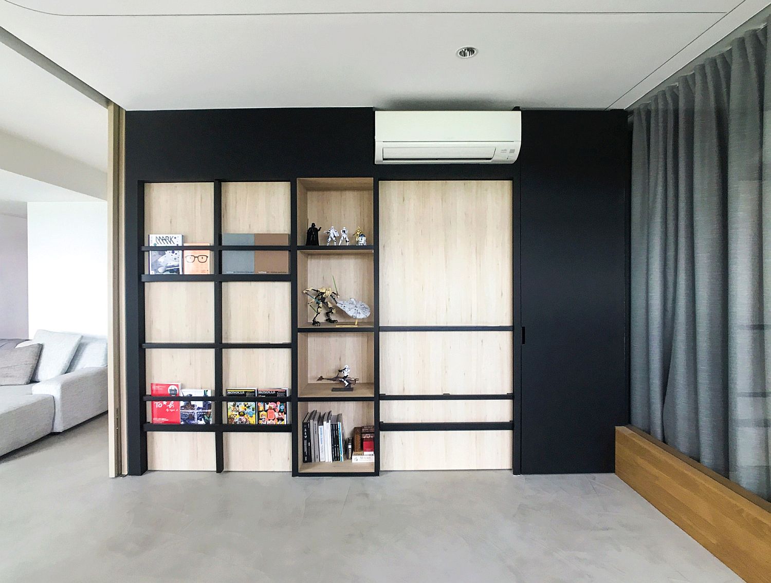 Innovative-apartment-turns-even-doors-into-shelving-space