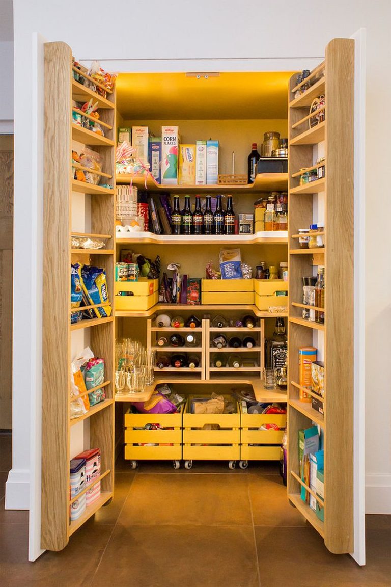 Finding the Right Pantry for your Kitchen Styles, Size and Storage