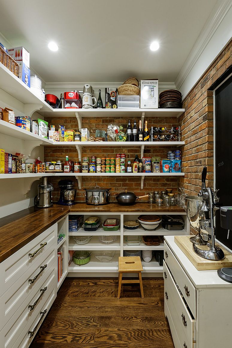 Turn the nook next to the kitchen into a spacious and dedicated pantry