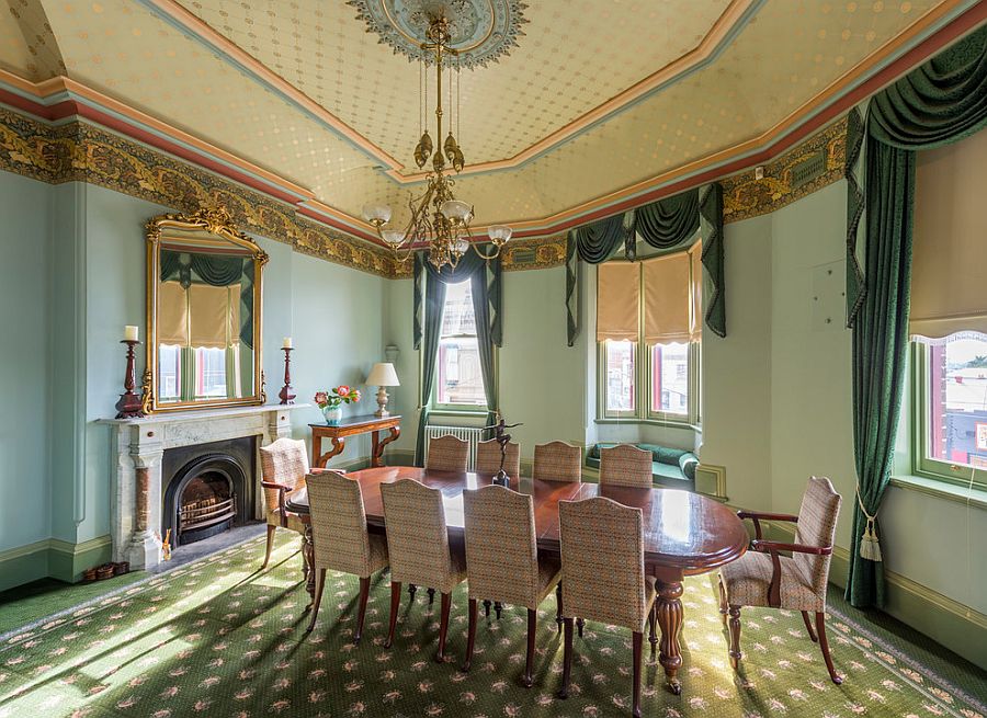 Victorian-style-dining-room-with-ornate-ceiling