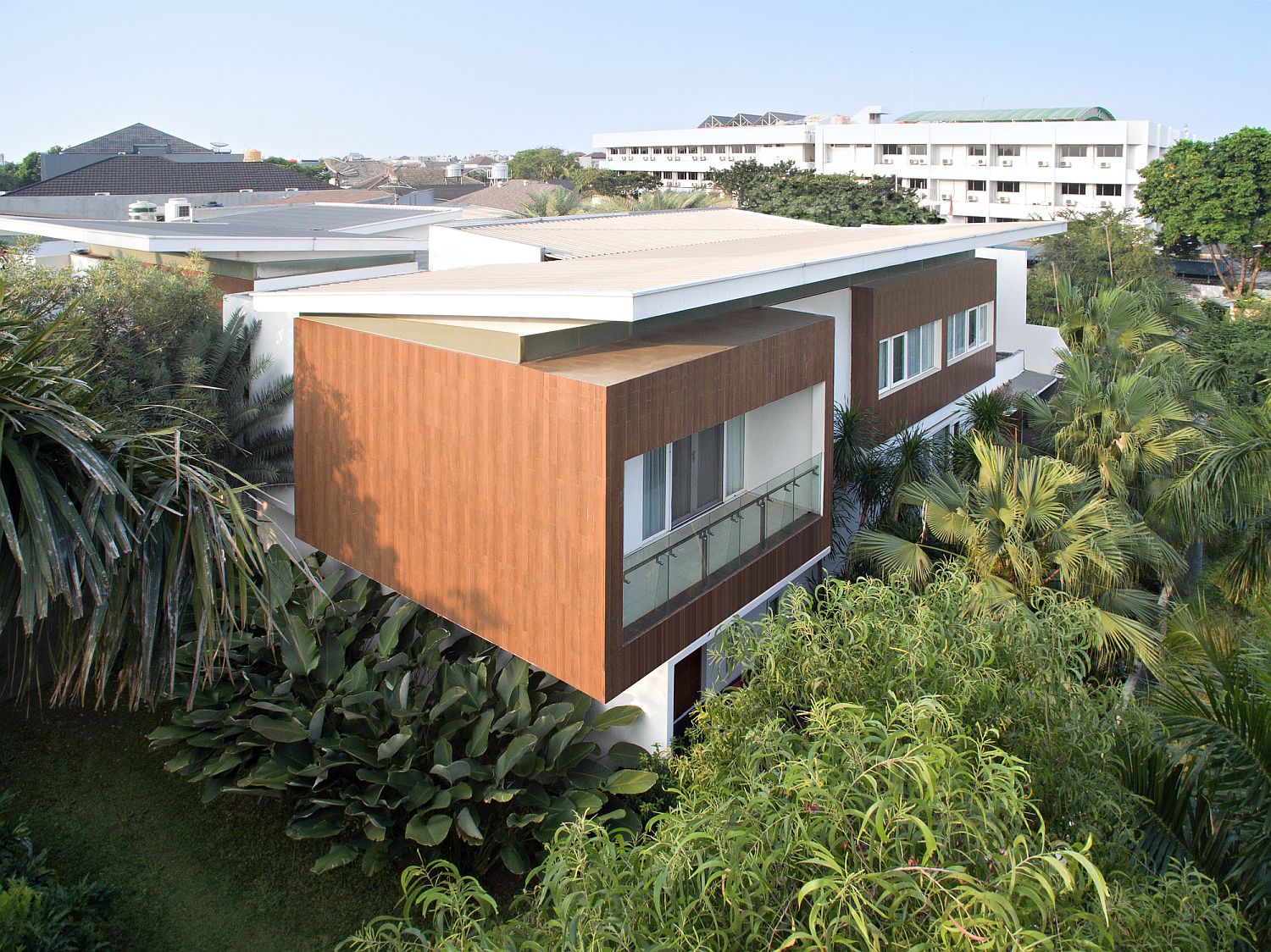 Contemporary Ancol Residence with twin living units on the same lot