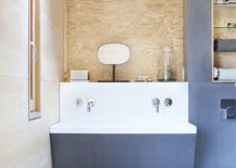 Gray-wood-and-white-in-the-bathroom-217x155