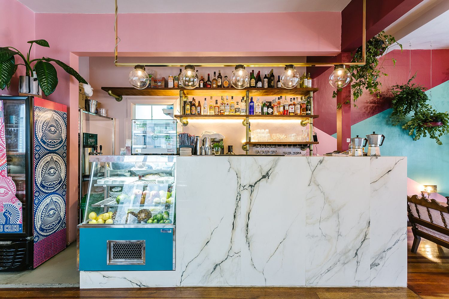 Marble and pink create a lovely and vivacious cafe interior