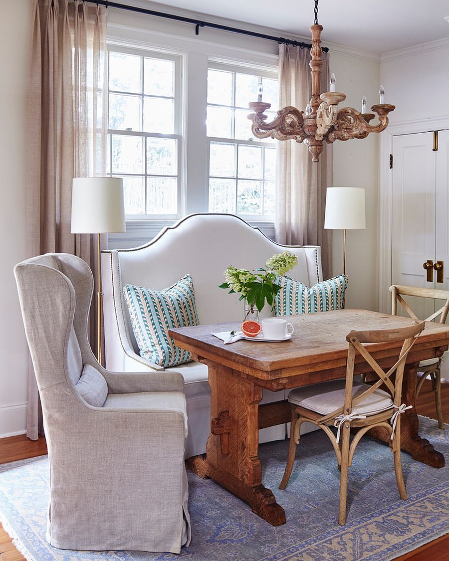 Varied seating options in the dining space makes hosting fall parties all the more fun