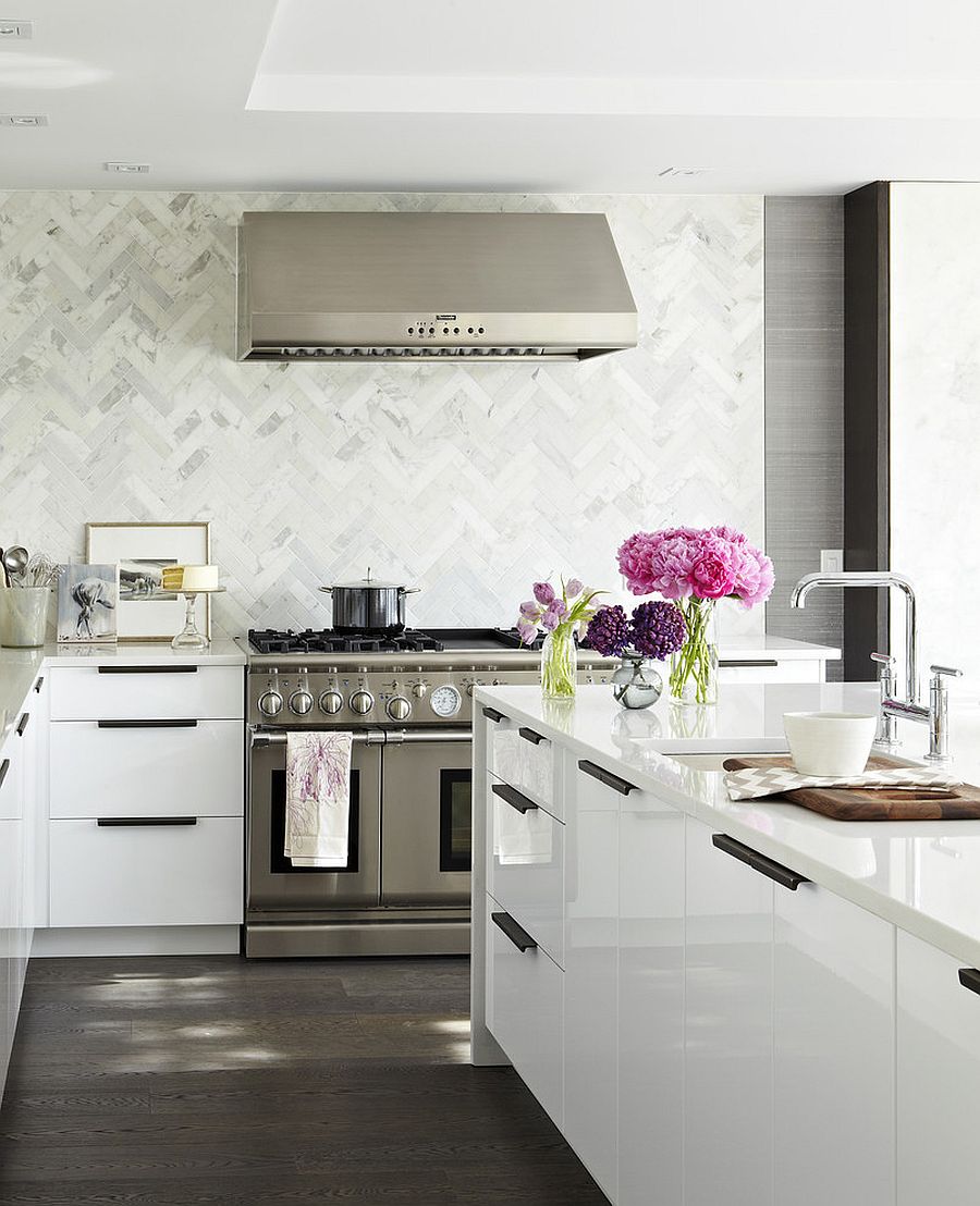 Adding herringbone pattern to the kitchen backsplash without disturbing the color scheme