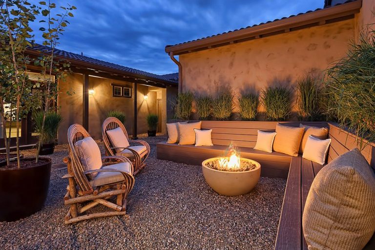 Perfect Outdoor Hangout: Inviting Fire Pit Seating Ideas for a Lovely ...