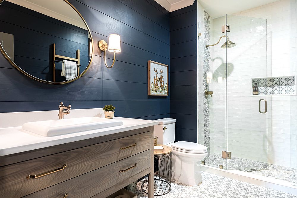 Bring-summery-charm-into-the-bathroom-this-fall-and-winter-with-navy-blue