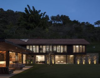 Stone Wood and Natural Wonder: Exquisite AS House in Brazil