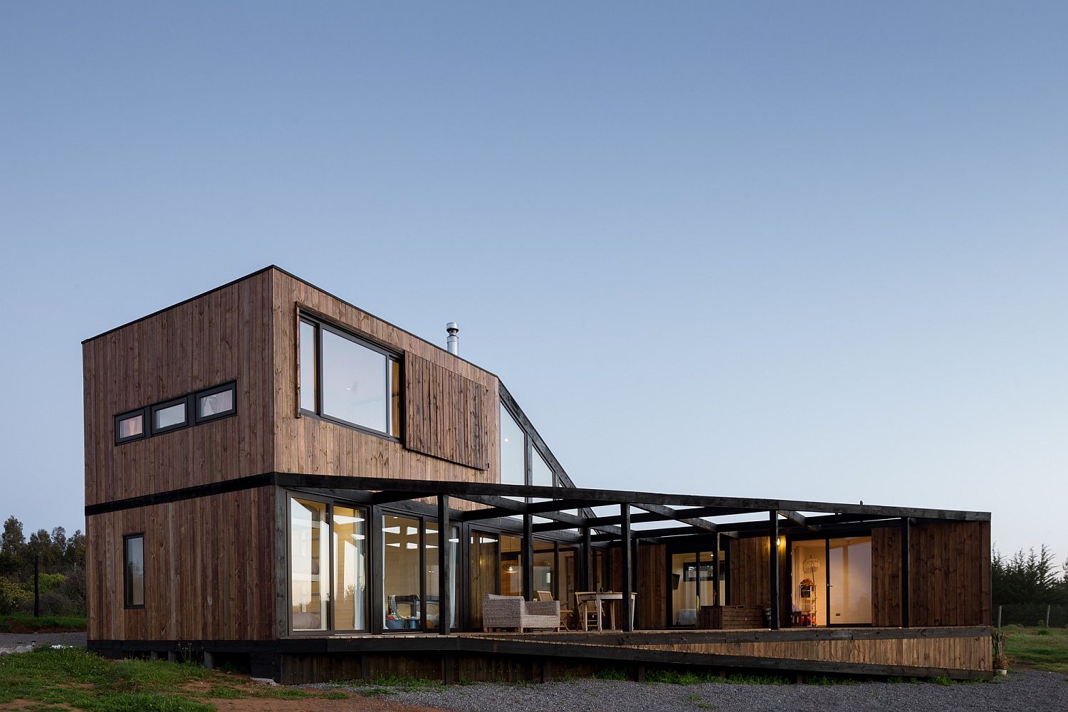 L-Shaped Home with Ocean Views Provides the Perfect Perennial Escape