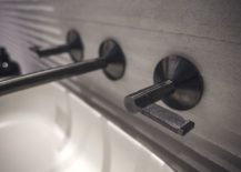 LIGNAGE-bathroom-faucet-in-titanium-217x155