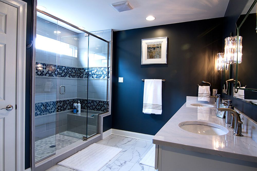 Navy-blue-brightens-any-bathroom-with-ease