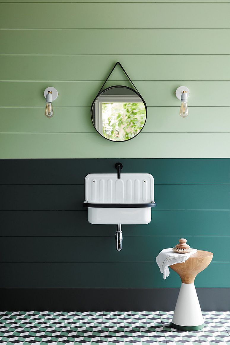 Play-with-light-and-dark-shades-of-green-in-the-bathroom-for-a-more-refreshing-space