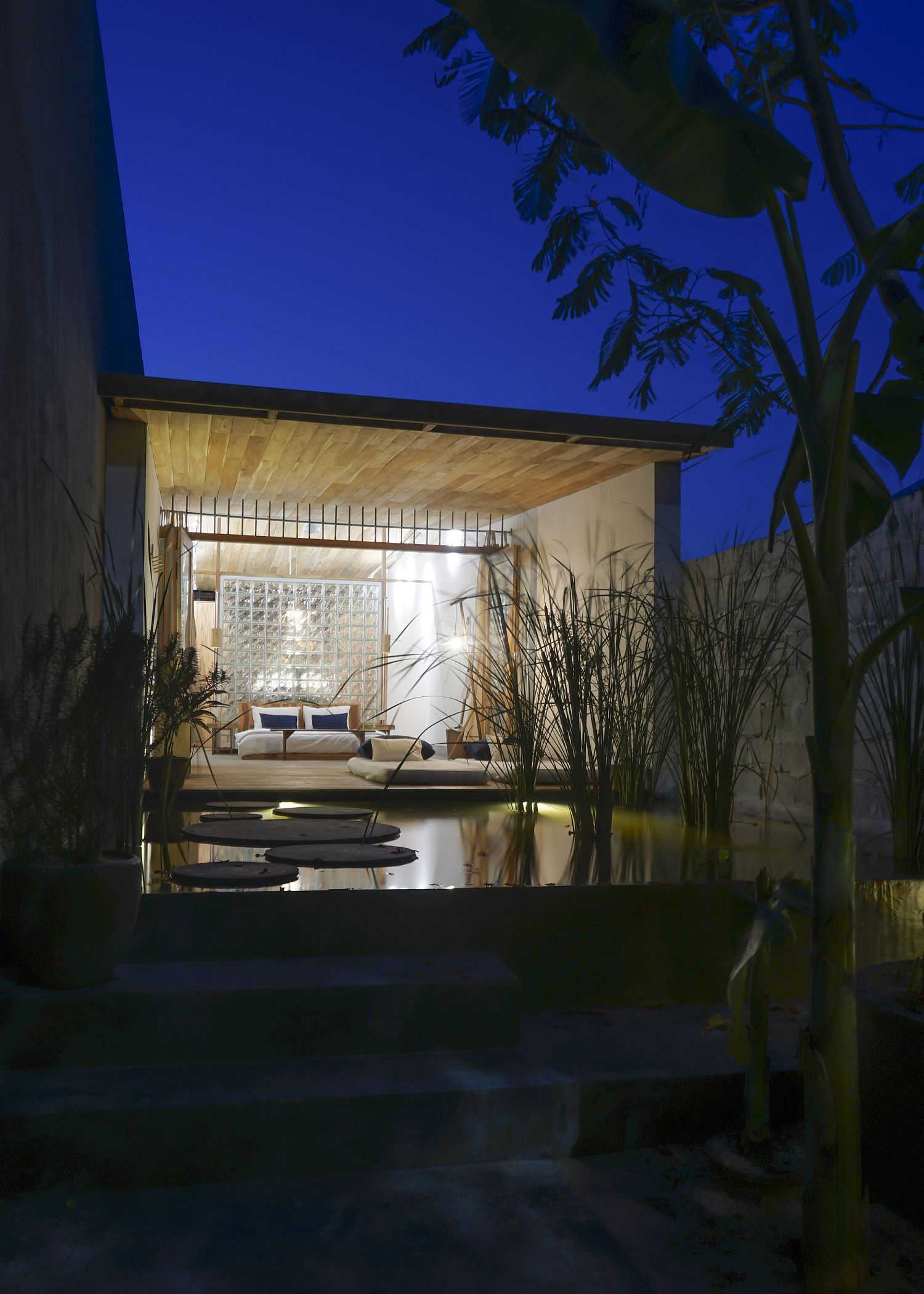 Smart outdoor pool and deck area of the relaxing getaway in Vietnam