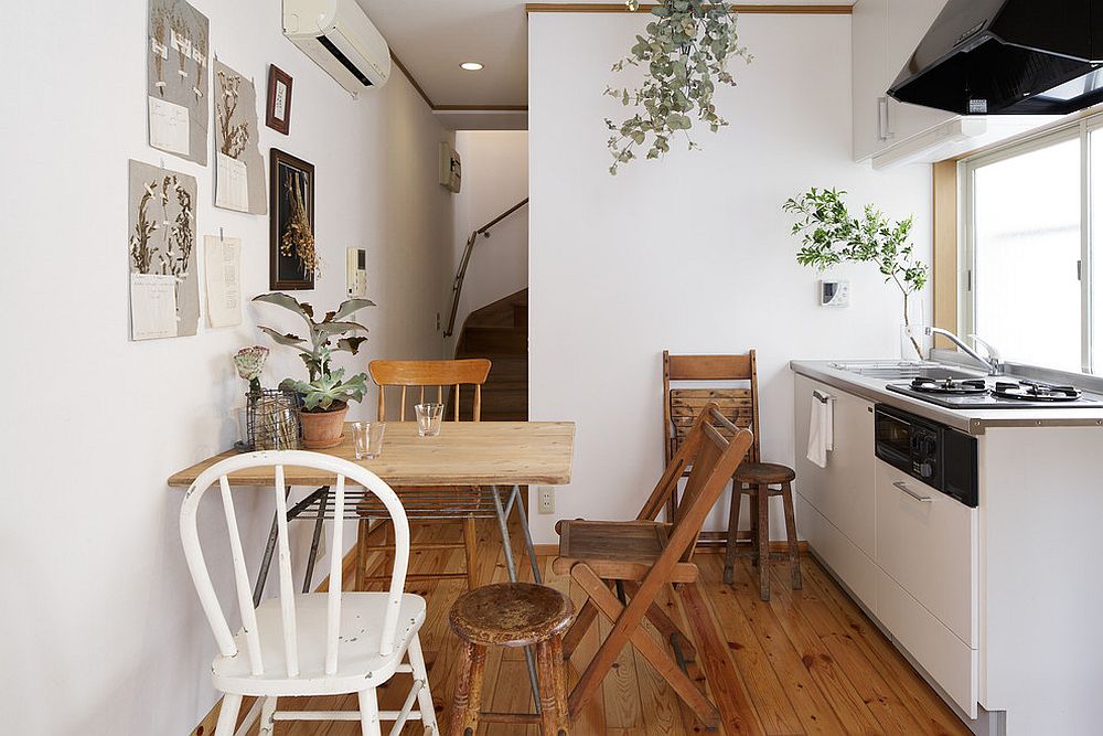 Space to add an extra chair when guests arrive makes this ultra-small dining space even more practical