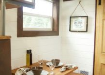 Space-under-teh-stairway-turned-into-a-lovely-little-dining-zone-for-two-217x155