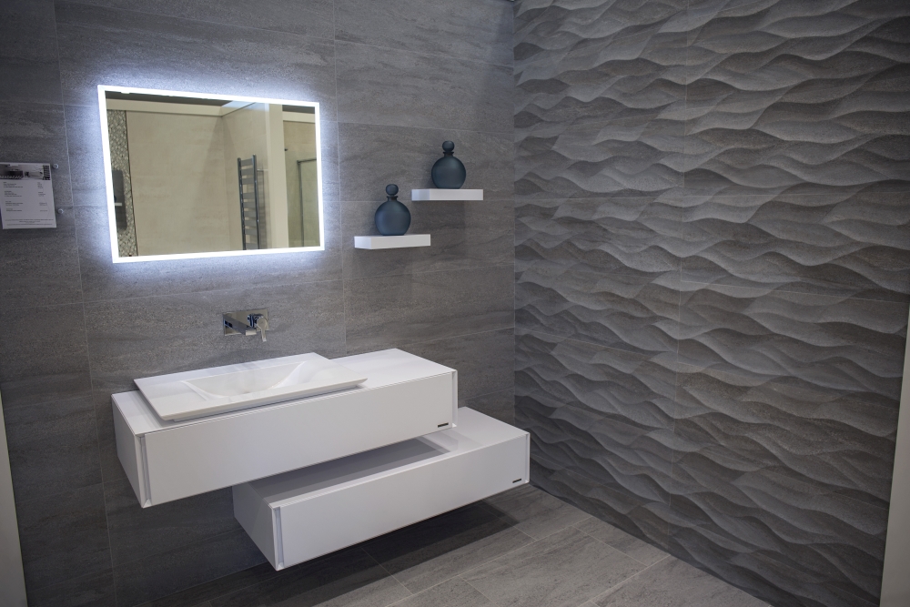 3D wave tiles for modern bathroom