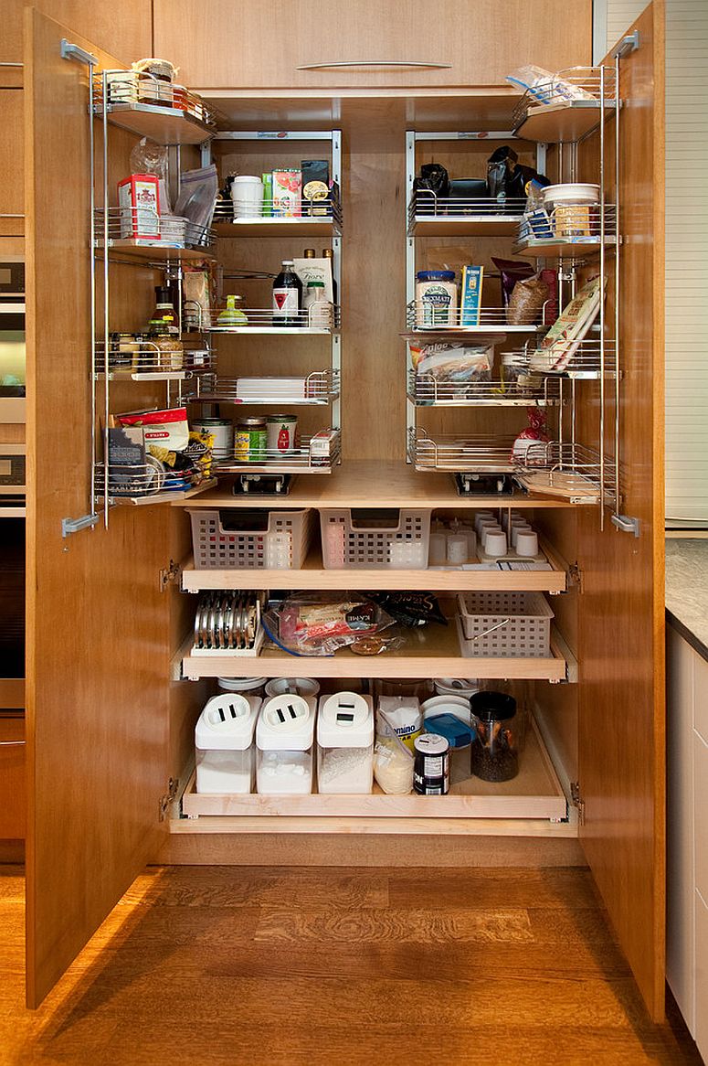 Contemporary-modern-pantry-with-pull-out-drawers-saves-ample-space